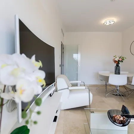 Апартаменты Magnifique, Luxueux En